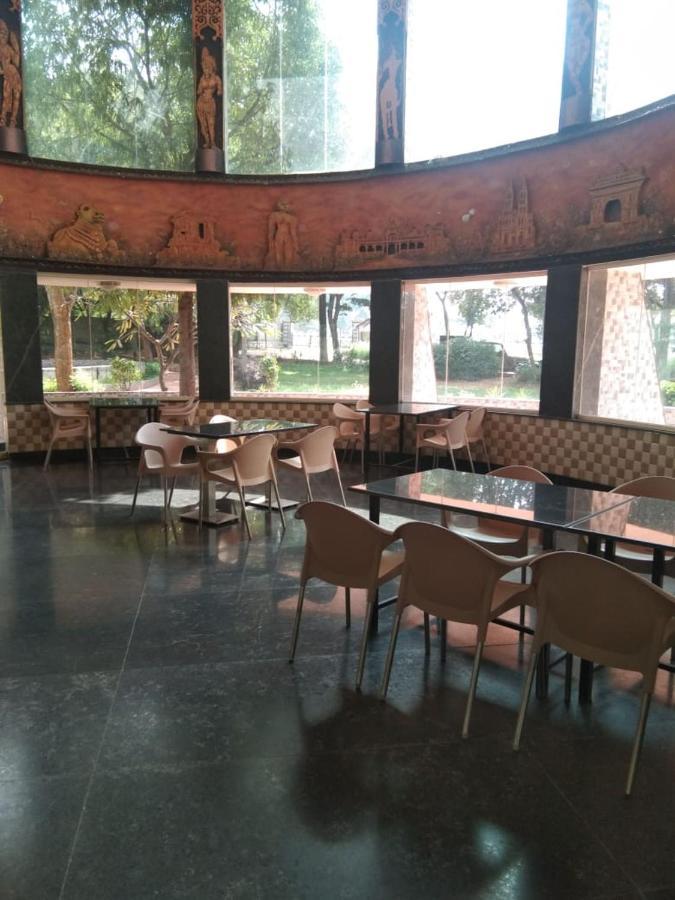 Kstdc Hotel Mayura Pavithra Yediyur Kunigal 外观 照片